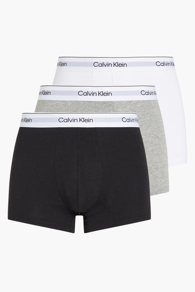 Grijze boxershort van Calvin Klein, met een elastische tailleband met het logo.
