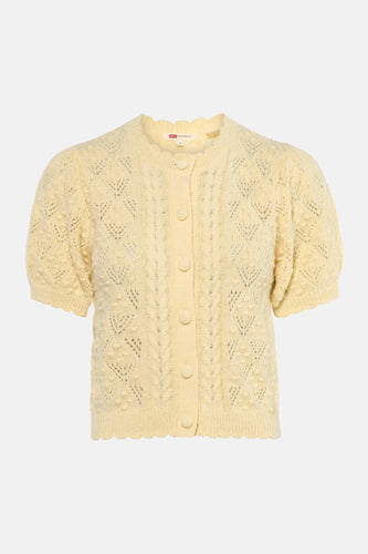 Geel vest van Levi's®, met korte mouwen, gebreid met kabelpatroon en knoopsluiting.
