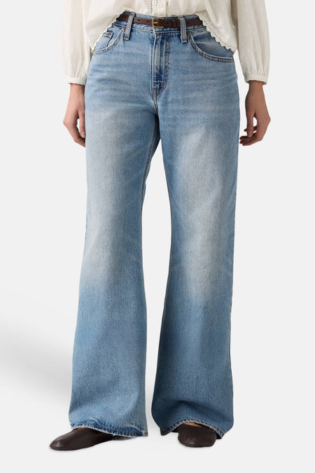 LOOSE BOOT - light blue denim