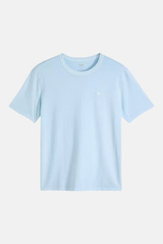 T-shirt bleu à manches courtes de Levi's, design uni avec un petit logo sur la poitrine.