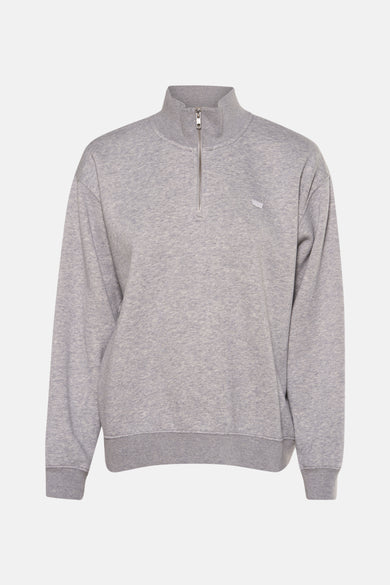 Grijze sweater van Levi's met een korte ritssluiting bij de hals.