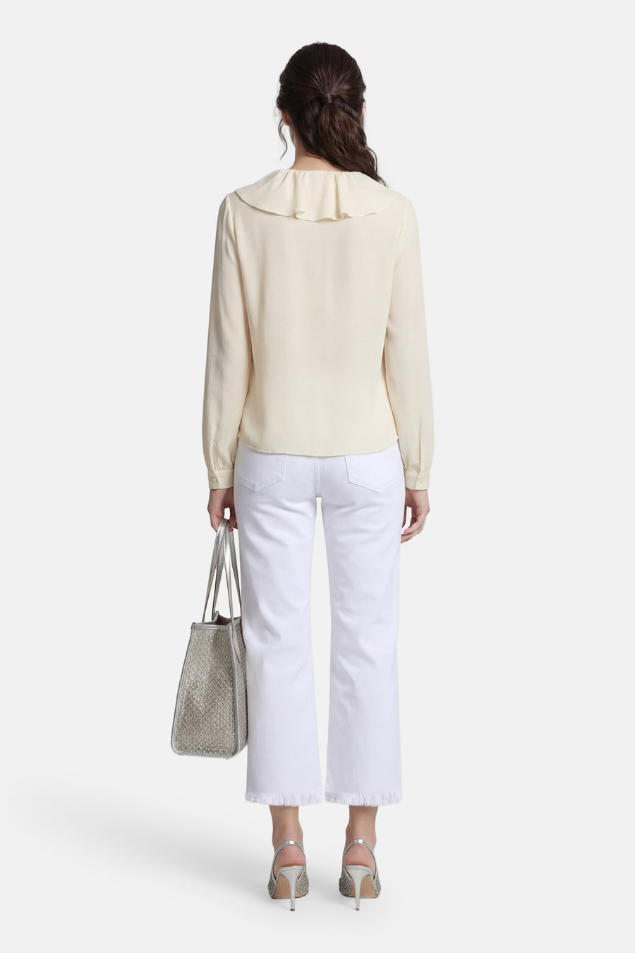 Off white denim jeans wide van MAC, met gerafelde zoom en achterkantweergave.