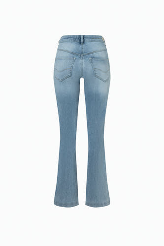 Jean bootcut en denim bleu clair de MAC, avec poches arrière et délavage subtil.