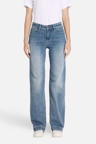 Wijde jeans van lichtblauw denim van MAC, met een effen design en een klassieke vijf-pocket styling.