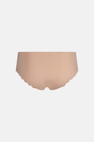 Beige slip van SKINY met geschulpte randen, achterkant.