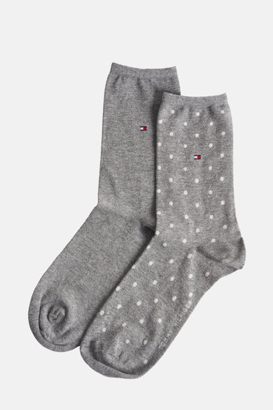 Grijze sokken van TOMMY JEANS, één effen en één met witte stippen, met logo detail.