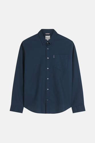 Blauw overhemd met lange mouwen van Ben Sherman, met een borstzak en knoopsluiting.
