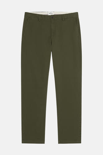 Groene chino van Ben Sherman, met zakken en een effen kleur.