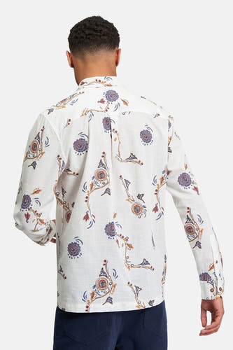 Multikleurig overhemd met lange mouwen van BEN SHERMAN, met een bloemenpatroon op een witte achtergrond.