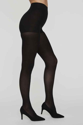 Zwarte panty's van VERO MODA®, zijwaarts, met hoge taille en transparante benen, gedragen met zwarte hakken