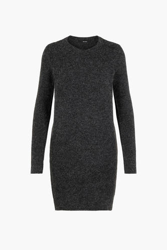 Zwarte jurk met lange mouwen van VERO MODA met een fijngebreide textuur.
