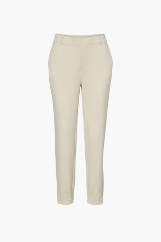Pantalon de costume beige VERO MODA®, avec des pinces droites et un revers subtil.