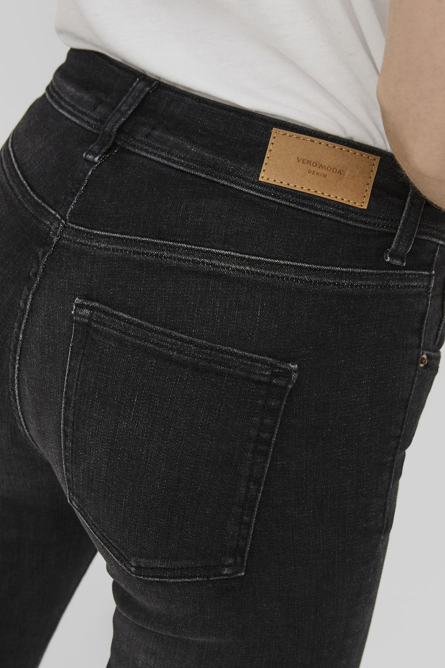 LUX - dark grey denim - VERO MODA®