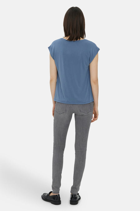 VMFILLI SS V-NECK TEE GA NOOS