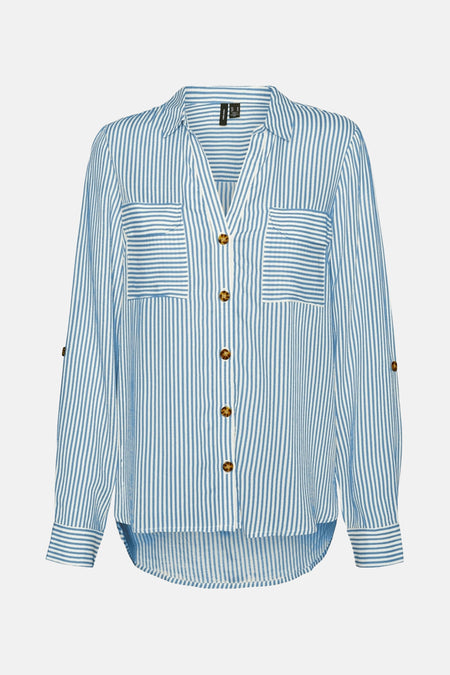 Blauw-wit gestreept overhemd met lange mouwen en zakken.