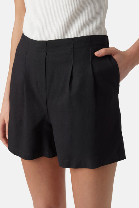 VMJESMILO HW SHORTS WVN GA NOOS