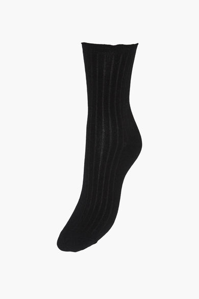 Chaussette côtelée noire de VERO MODA® avec texture lisse et coupe confortable, vue de côté