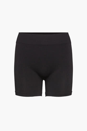 Shorty noir de Vero Moda, avec une ceinture taille élastique large.
