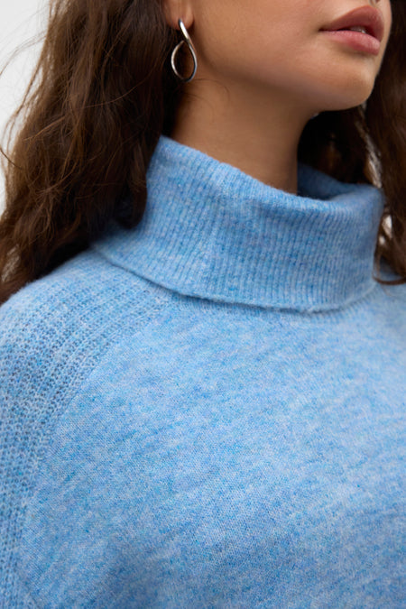 Pull met rolkraag - blauw