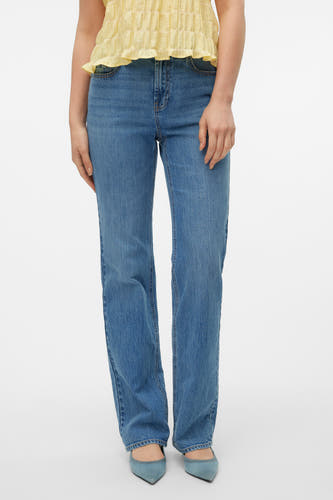 Jean droit bleu en denim de VERO MODA, avec des poches et des surpiqures classiques.