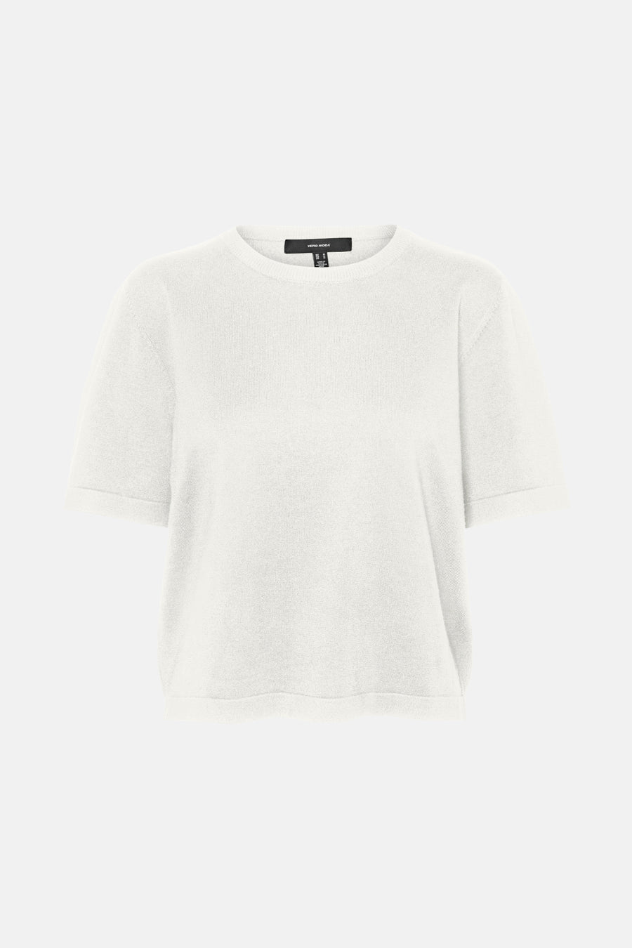Witte trui met ronde hals van VERO MODA, met korte mouwen en fijne breistructuur.