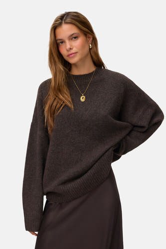Pull met ronde hals - Chocolate Torte