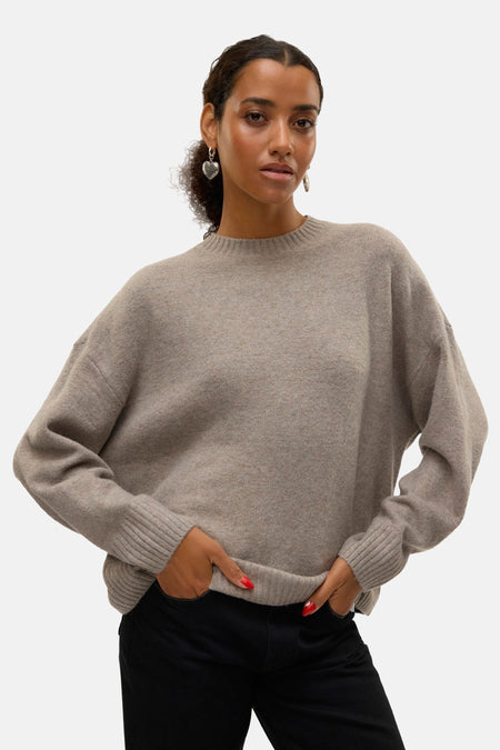 Pull met ronde hals - bruin