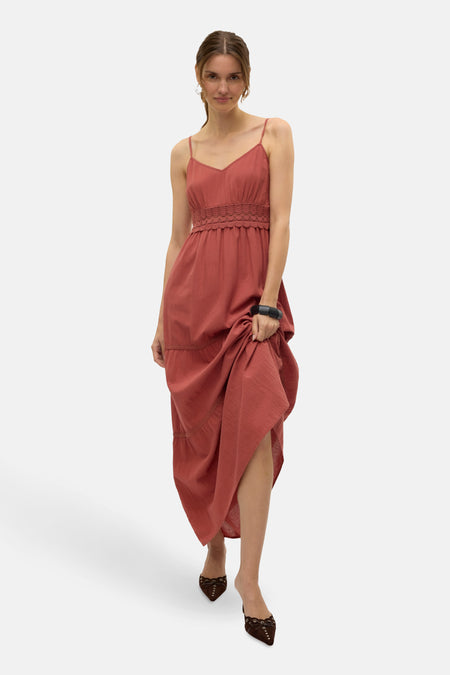 Kleedjes zonder mouwen Bruin - VERO MODA®
