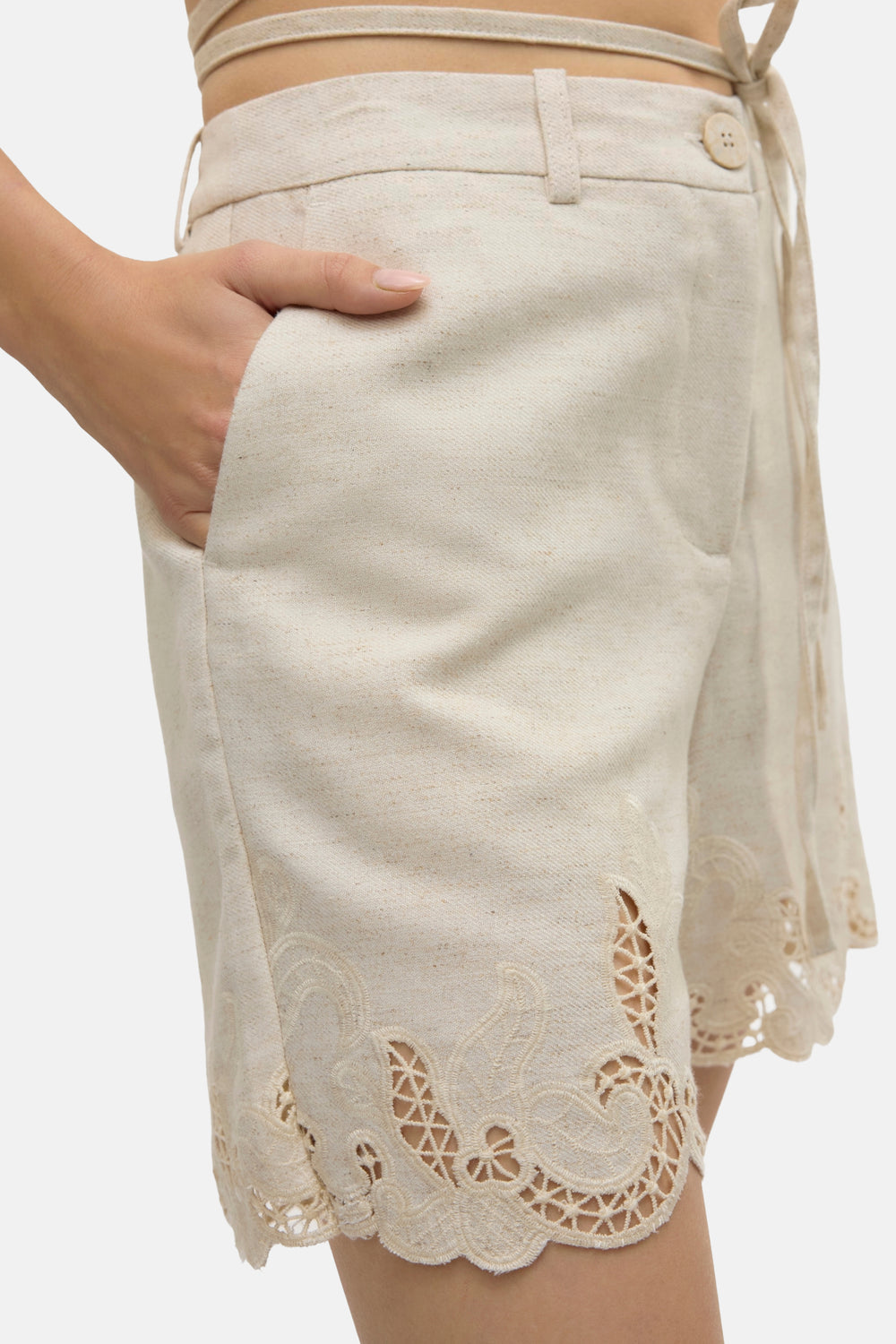 VMSOFFIE MW EMBROIDERY LONG SHORTS