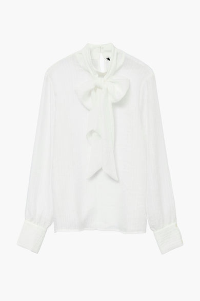 Ecru blouse met lange mouwen van VERO MODA®, met strikdetail aan de hals en een subtiele textuur.
