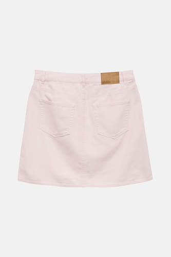 Roze korte rok van VERO MODA, met achterzakken, effen stof en een rechte pasvorm.