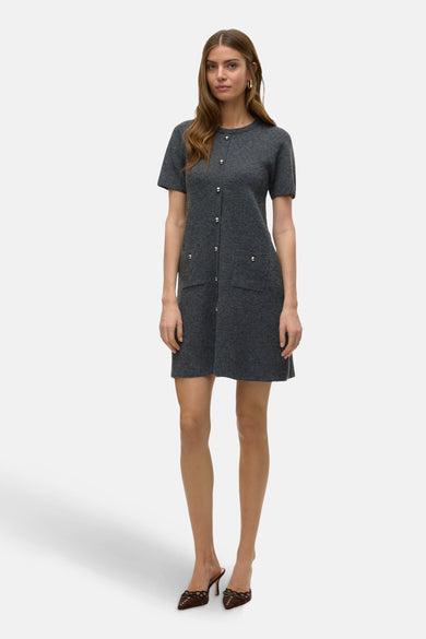 Grijs kleedje met korte mouwen van VERO MODA®, met knoopdetail en zakken vooraan.