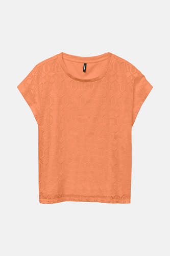 Oranje blouse met korte mouwen van VERO MODA, met open kanten structuur in honingraatmotief.
