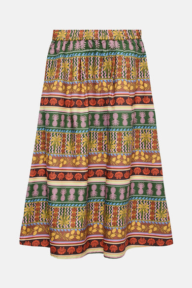 Robe longue multicolore de Vero Moda, avec une impression tropique de coquillages et d'ananas.
