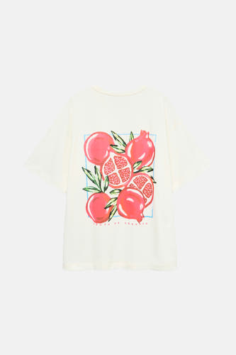 Ecru T-shirt met korte mouwen van Vero Moda, met een print van granaatappels en de tekst "Fruta de Granada".