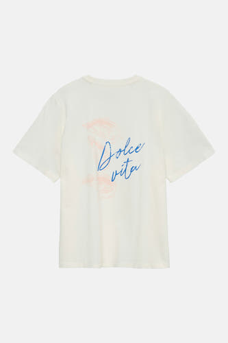 Wit T-shirt van VERO MODA® met rugprint van blauw 'Dolce vita' en abstracte roze vormen.