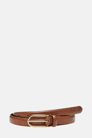 Ceinture brune de VERO MODA avec motif crocodile et boucle dorée.