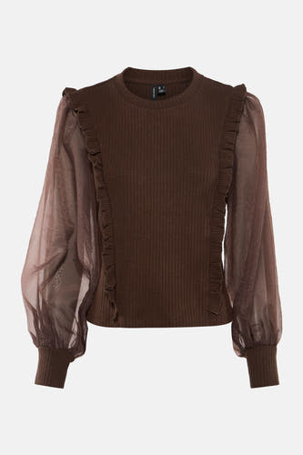 Blouse brune à longues manches de VERO MODA, avec une texture côtelée et des manches poignet transparentes avec des plis.
