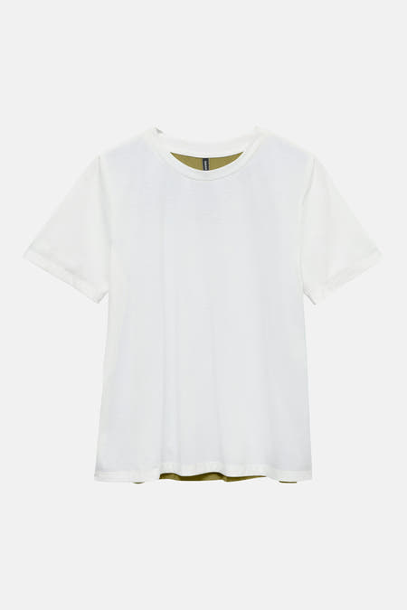 T-shirt multicolore à manches courtes de VERO MODA®, avec des rayures verticales dans le dos.
