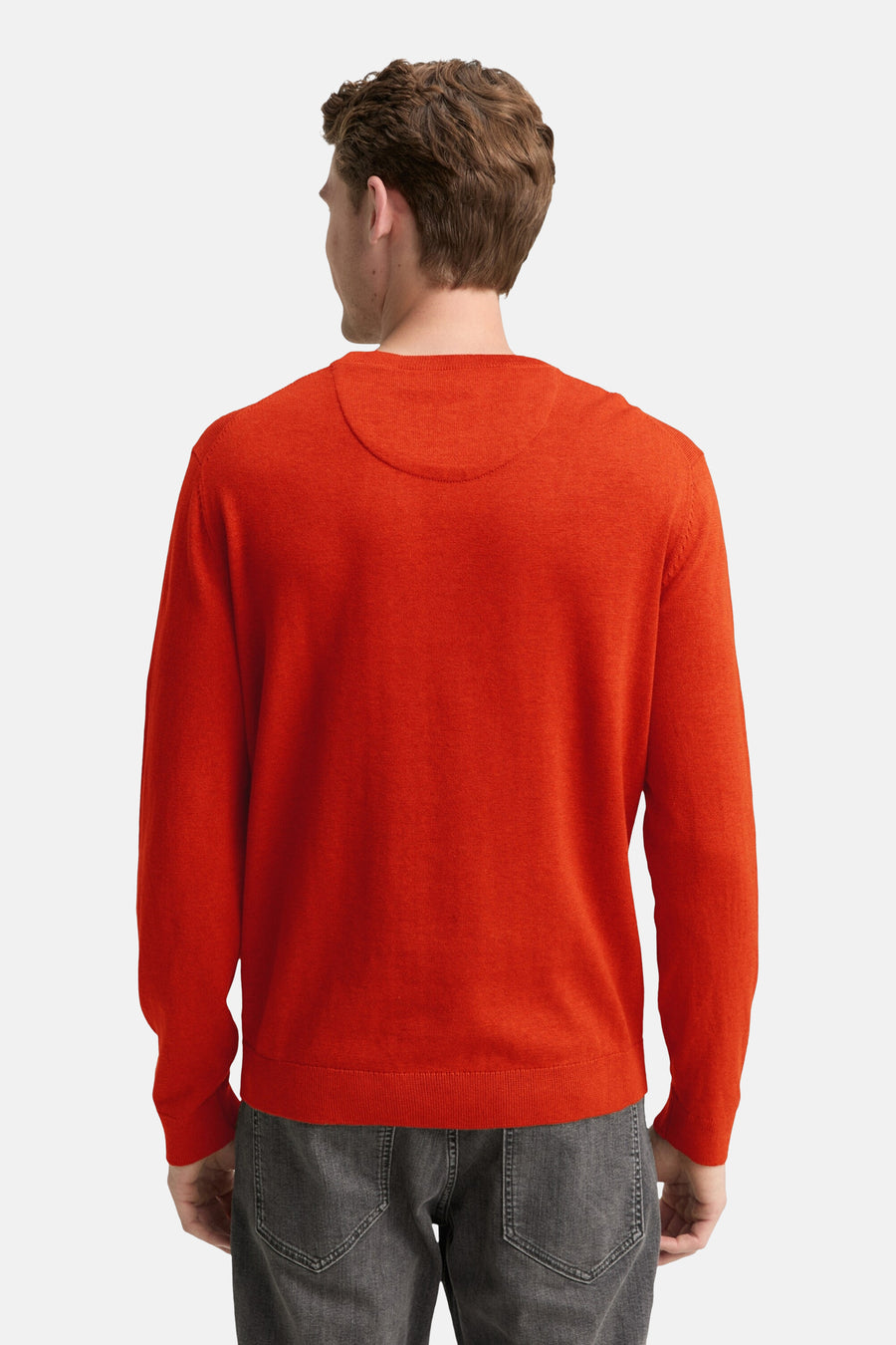 Pull met ronde hals - oranje