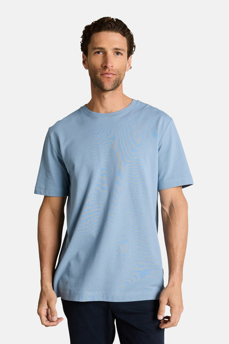 T-shirt bleu à manches courtes de TOM TAILOR, vu de dos avec une couleur unie et un look décontracté.