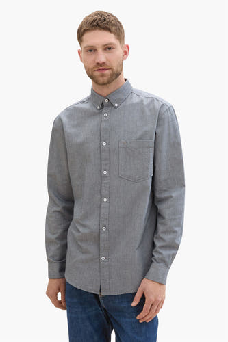 Blauw, lange mouwen hemd van TOM TAILOR, met knoopsluiting en borstzak.
