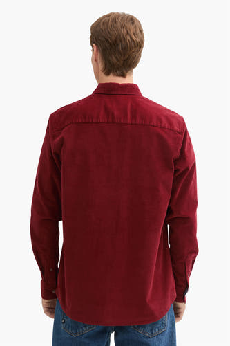 Bordeauxrood corduroy overhemd met lange mouwen van TOM TAILOR, gezien van achteren.