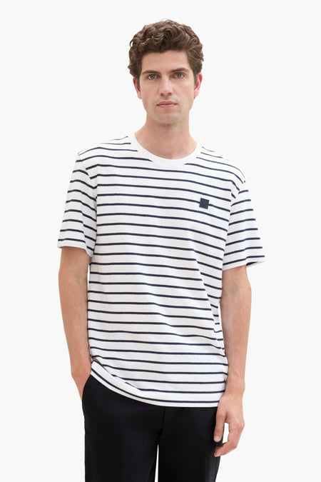 Wit T-shirt met korte mouwen van TOM TAILOR, met een gestreept patroon en vierkant logo.