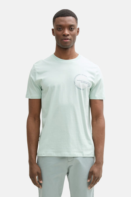 Groen T-shirt met korte mouwen van TOM TAILOR, met een ronde halslijn en een kleine grafische print op de borst.