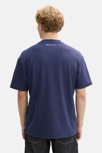 Blauw T-shirt met korte mouwen van TOM TAILOR, wafeltextuur, met het rugpand op de foto.