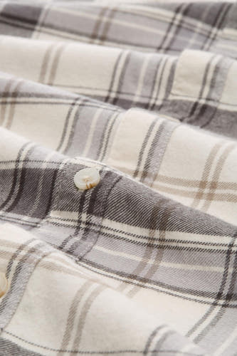 Beige hemd met lange mouwen van TOM TAILOR, met een geruit patroon en zichtbare knopen.