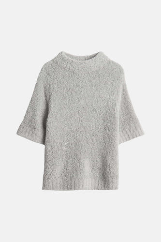 Sweat-shirt gris OPUS avec des manches courtes et une texture douce et moelleuse.
