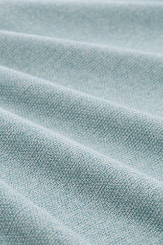 T-shirt bleu avec col rond de TOM TAILOR, doté d'une subtile texture et de plis doux.