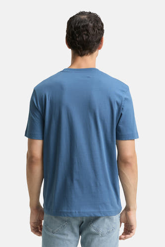 T-shirt bleu à manches courtes de TOM TAILOR, vu par derrière, porté avec un jean.